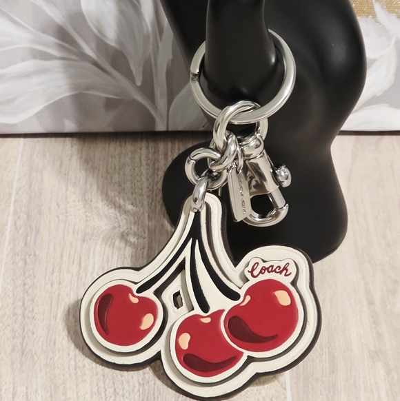Coach Cherry Bag Charm Keychain Cherries Fob CZ092 Like New - Picture 9 of 14